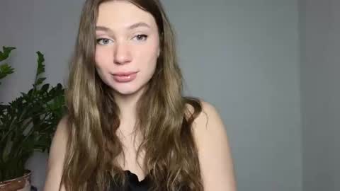 Flora online show from March 2026 04:10:02 PM