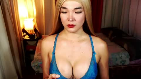 Snapshot of goldencockava chatting on June 2026 01:28:02 AM AVA online show from June 2026 01:28:02 AM