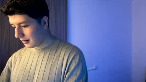 goldenknight33 online show from November 2025 04:31:02 PM