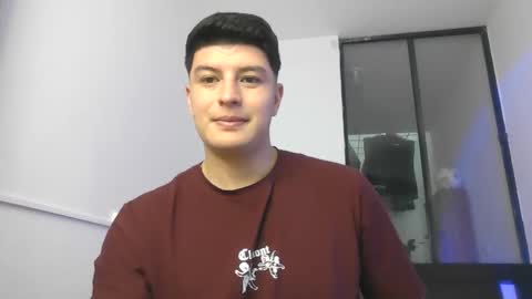 goldenknight33 online show from January 2026 05:40:01 PM