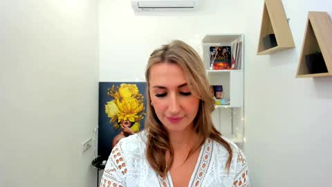 Olivia online show from January 2025 06:35:01 AM