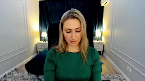 Olivia online show from February 2025 11:33:01 AM