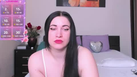 Luna online show from April 2026 05:03:01 AM