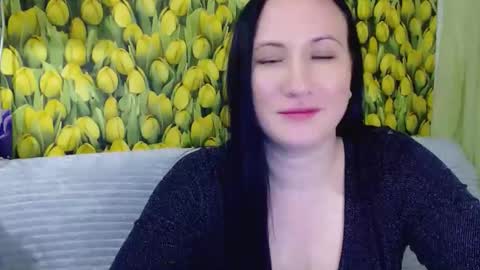 goldmoonn online show from November 2025 05:05:02 PM