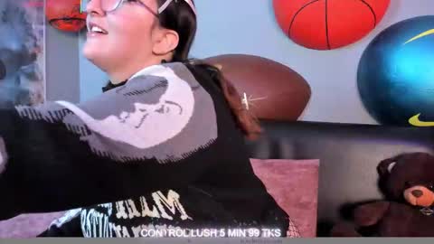 gomory_kitty online show from February 2026 05:00:01 PM