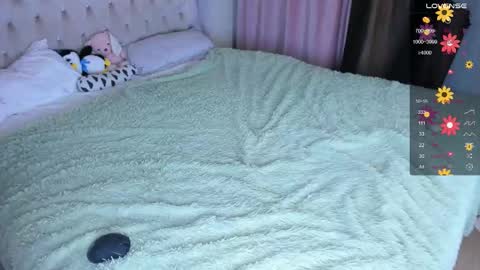 gongjulee online show from November 2025 01:59:01 AM