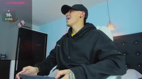 good_sheep online show from November 2025 03:27:01 AM