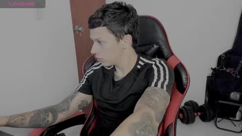 goodboy69i online show from November 2025 11:03:01 AM