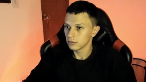 goodboy69i online show from April 2026 06:19:02 PM