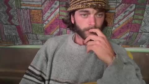 Snapshot of goodleek chatting on April 2026 01:42:02 PM gooleek online show from April 2026 01:42:02 PM