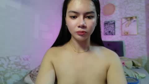 geneviev online show from March 2026 07:03:02 AM