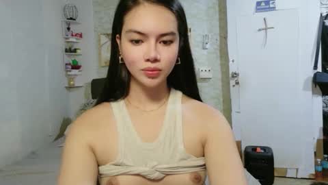 Snapshot of gorgeneviev69 chatting on May 2026 05:09:02 PM geneviev online show from May 2026 05:09:02 PM
