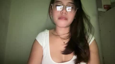 Lyn online show from April 2026 03:09:01 PM