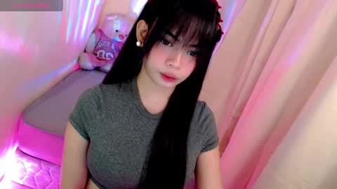 Snapshot of gorgeoustransgirl chatting on March 2025 12:00:01 PM Emmy online show from March 2025 12:00:01 PM