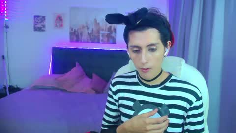 goth_minerva online show from April 2026 01:39:02 PM