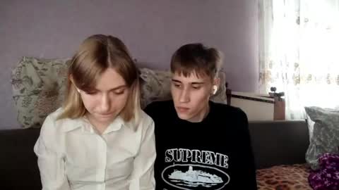 Lilly and Jake online show from May 2026 10:08:02 AM