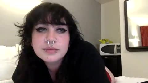 Snapshot of gothgoddessrose666 chatting on April 2026 05:18:02 AM Goddessr0se online show from April 2026 05:18:02 AM