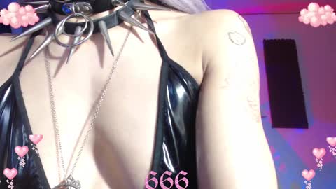        online show from February 2025 07:34:01 AM