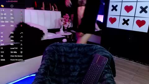 Meredith Alessandra online show from January 2026 04:18:01 AM