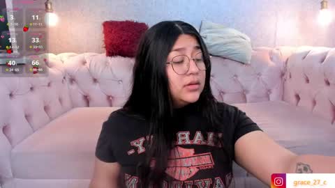 Snapshot of grace77_ chatting on May 2026 12:02:01 PM Grace online show from May 2026 12:02:01 PM