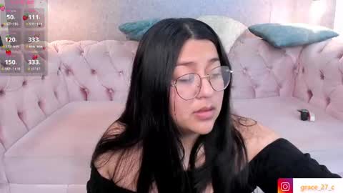 Snapshot of grace77_ chatting on June 2026 06:21:02 PM Grace online show from June 2026 06:21:02 PM