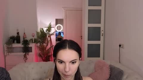 Snapshot of grace_autumn_mood chatting on October 2025 06:02:02 AM grace_autumn_mood online show from October 2025 06:02:02 AM