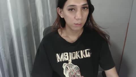 HoneyGrace online show from June 2026 05:24:01 AM