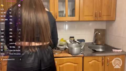 Grace Brown online show from June 2026 12:32:02 AM