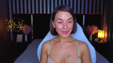 gracefulmichelle online show from June 2026 07:26:02 PM