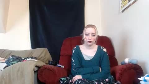 gracielynne1989 online show from March 2026 06:33:01 PM