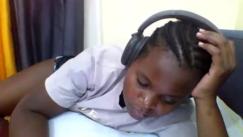 grannylover_ online show from November 2025 05:19:01 AM