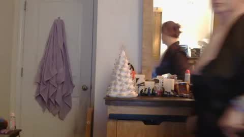 grateful42day online show from December 2025 04:53:01 AM