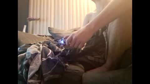 Snapshot of gratiotony chatting on January 2025 05:14:01 AM Get US to 1000 you wont be disapointed online show from January 2025 05:14:01 AM