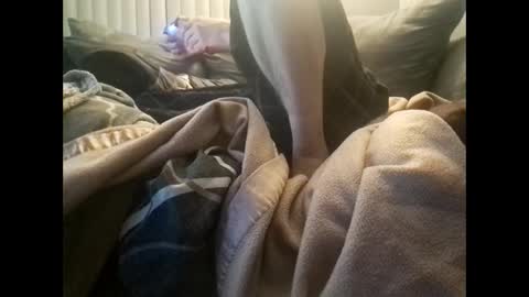 Snapshot of gratiotony chatting on February 2025 01:05:02 AM Get US to 1000 you wont be disapointed online show from February 2025 01:05:02 AM