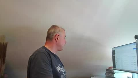 Snapshot of grau197077 chatting on May 2026 08:53:01 AM grau197077 online show from May 2026 08:53:01 AM