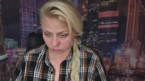 Snapshot of gray_swann chatting on June 2026 05:59:02 PM Ray online show from June 2026 05:59:02 PM