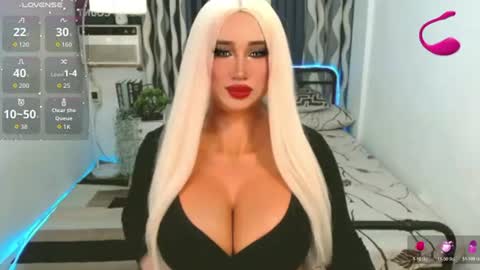 PAULATHEONE online show from July 2026 06:21:02 PM