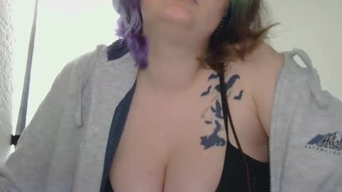 Snapshot of greektragedy69 chatting on April 2026 06:39:01 PM GreekTragedy online show from April 2026 06:39:01 PM