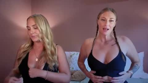 Green Eyed Goddess online show from January 2026 08:45:01 PM