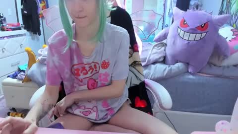 GreenEyedLovexo online show from October 2025 03:07:02 PM