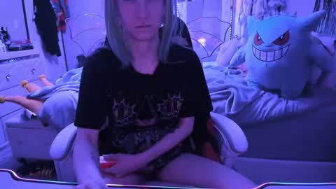 GreenEyedLovexo online show from October 2025 02:17:02 PM