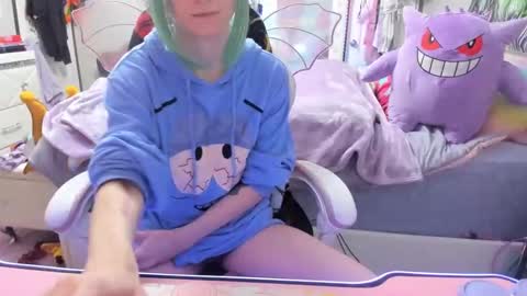 GreenEyedLovexo online show from October 2025 04:07:02 PM