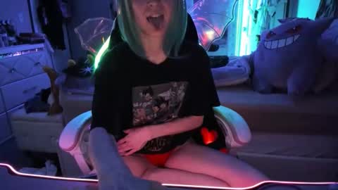 GreenEyedLovexo online show from November 2025 06:13:01 AM