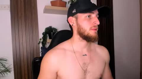 Juan online show from December 2025 12:29:01 AM