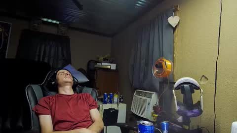 Greenlungs8195 online show from October 2025 07:03:01 PM