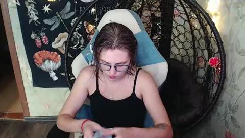 Snapshot of greenwitch9 chatting on July 2026 12:03:02 PM Lina online show from July 2026 12:03:02 PM