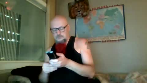 Snapshot of gregrev chatting on December 2024 02:33:02 AM gregrev online show from December 2024 02:33:02 AM