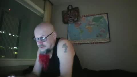 Snapshot of gregrev chatting on January 2025 01:37:01 AM gregrev online show from January 2025 01:37:01 AM