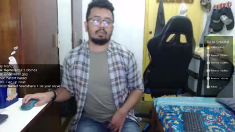 Snapshot of greybondage93 chatting on December 2024 04:53:01 PM Grey Hardy Slave online show from December 2024 04:53:01 PM
