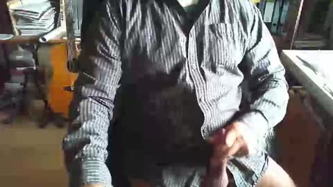 greyhounddog online show from October 2025 09:52:01 AM